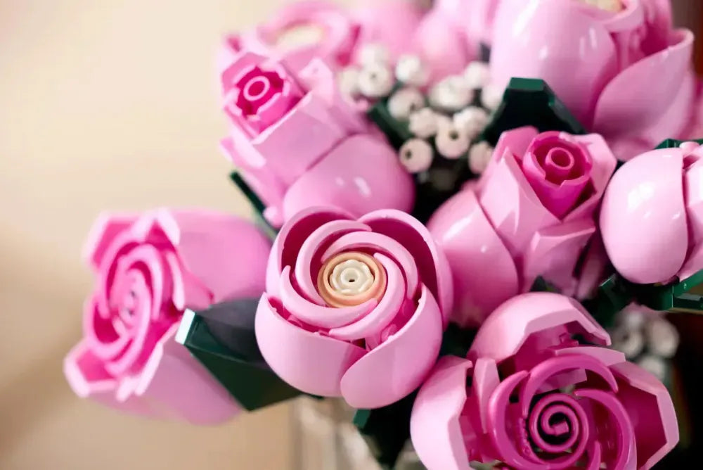 Le bouquet de roses roses
