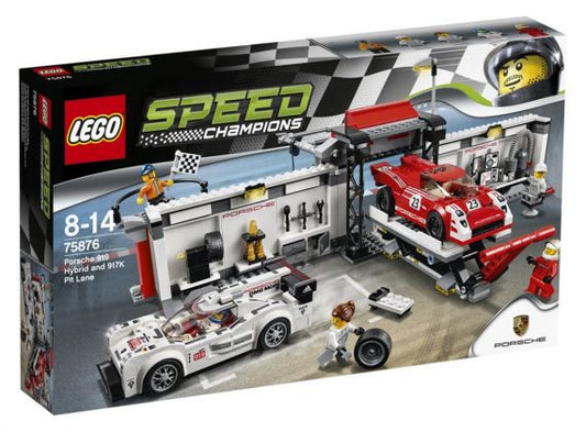 Le poste de ravitaillement des Porsche 919 Hybride et 917K